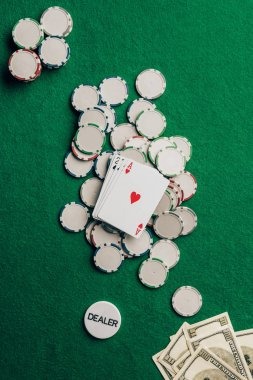 Three Card Poker hand rankings and payout table displayed on crypto casinos interface
